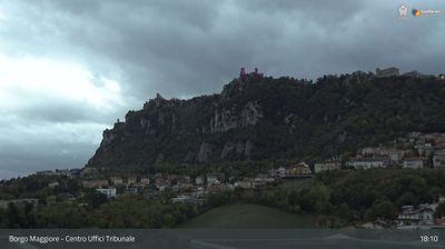 Borgo Maggiore: San Marino - Centro Uffici Tribunale