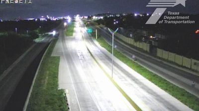Universal City › South: LP 1604 at Kitty Hawk S