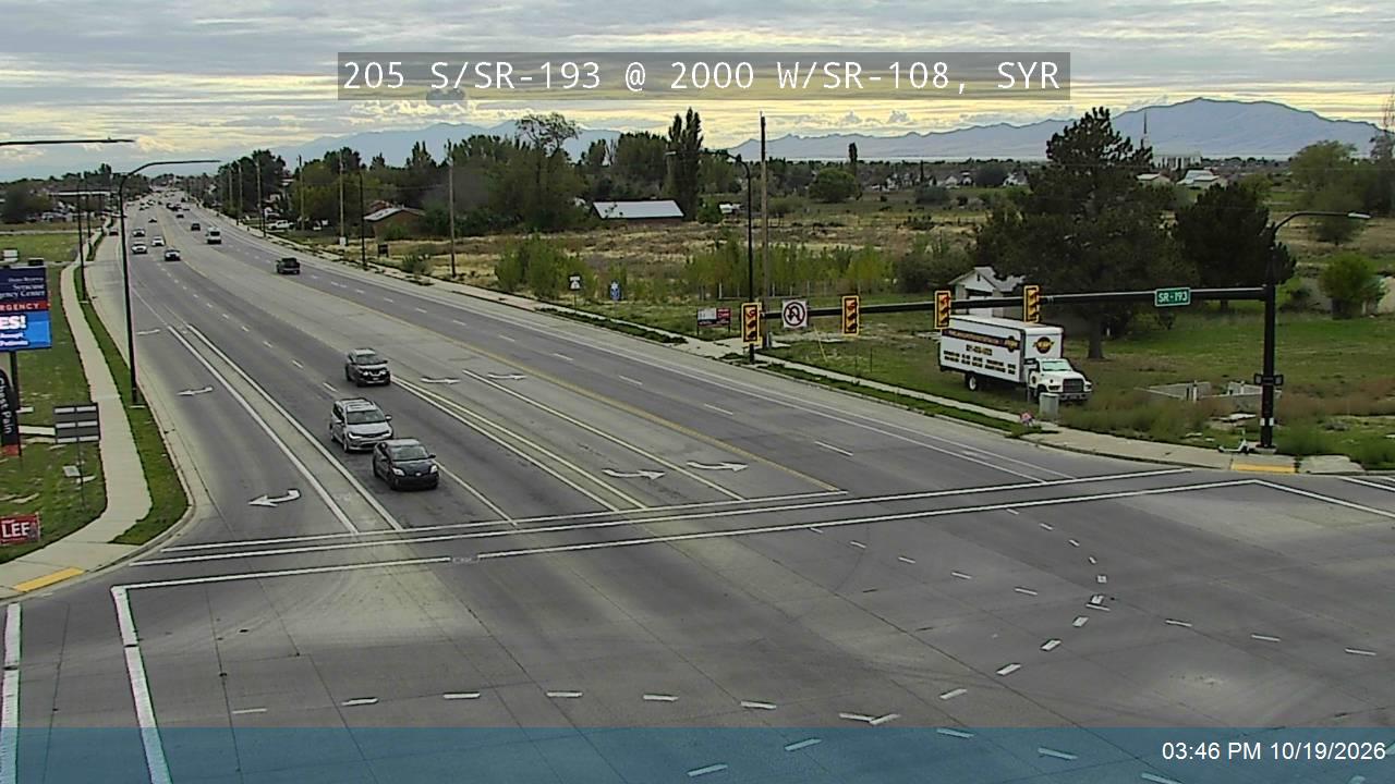 205 S / SR-193 @ 2000 W / SR-108, SYR