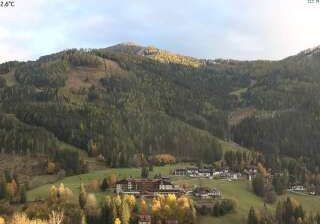 Steindorf am Ossiacher See: Alpinhotel Pacheiner