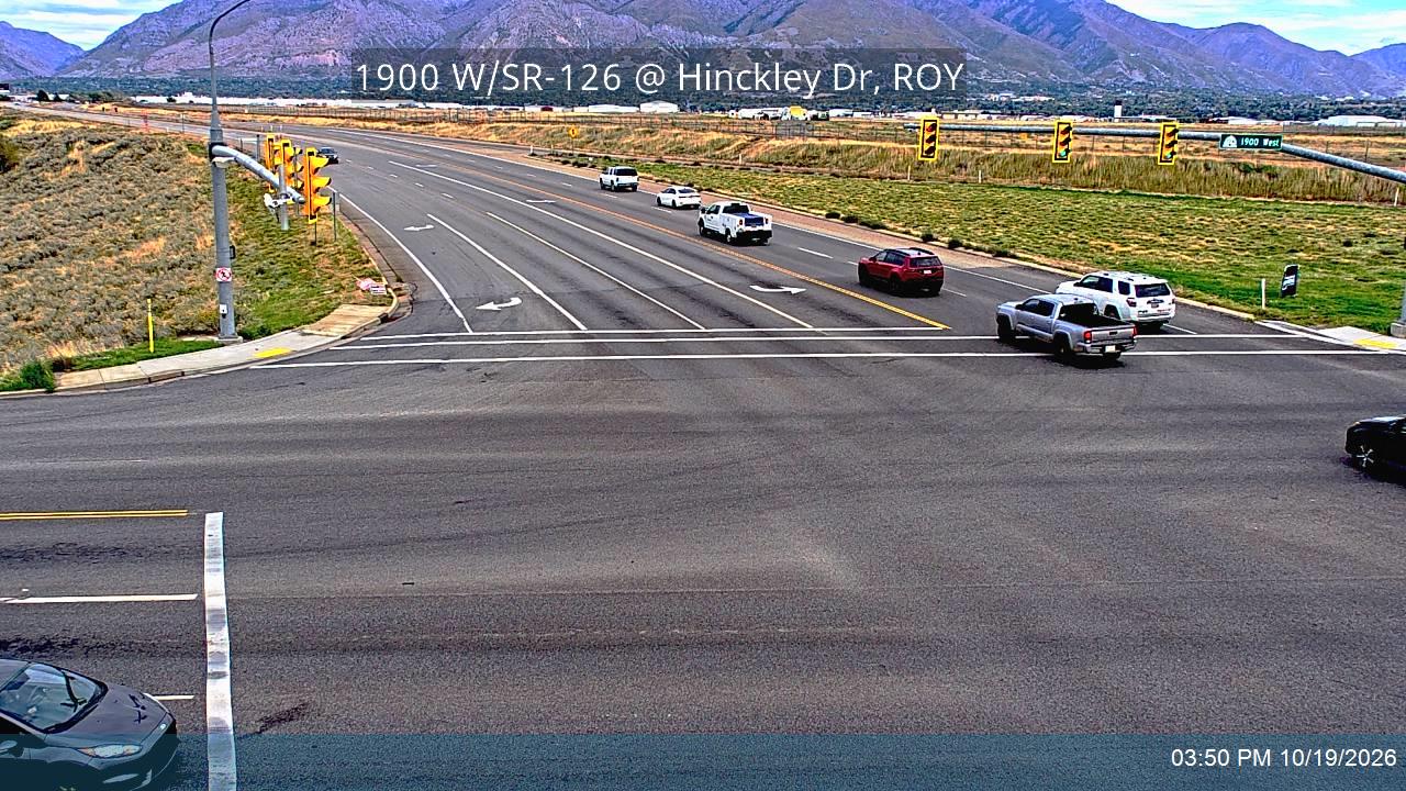 1900 W / SR-126 @ Hinckley Dr / SR-79, ROY