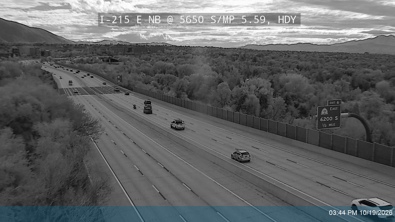 I-215 E NB @ 5650 S / MP 5.59, HDY