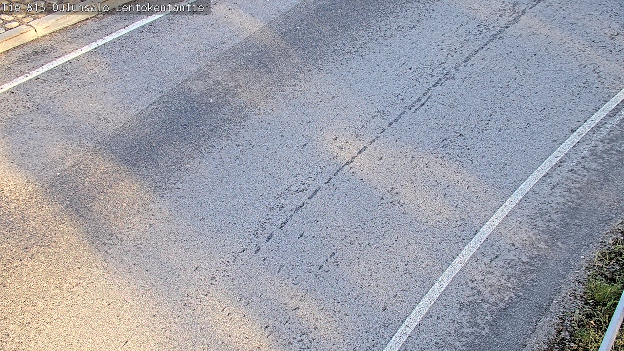 st815_Oulunsalo_Lentokentäntie