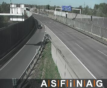 A05, bei  Eibesbrunn, Blickrichtung Korneuburg - Km 0,27