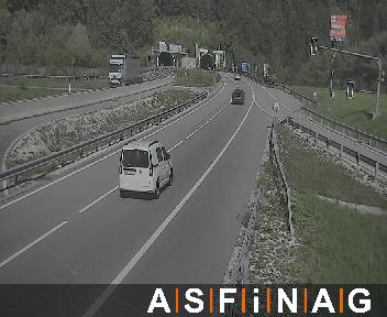 A09,  bei  Klaus, Blickrichtung Linz - Km 28,20