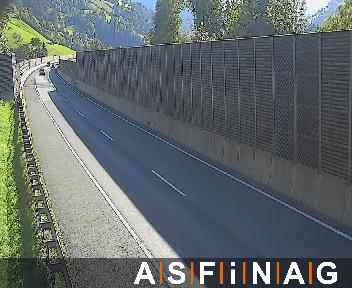A10, bei Pressingberg          , Blickrichtung Villach - Km 122,80