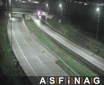 A22, bei  Korneuburg West, Blickrichtung Eibesbrunn - Km 0,47