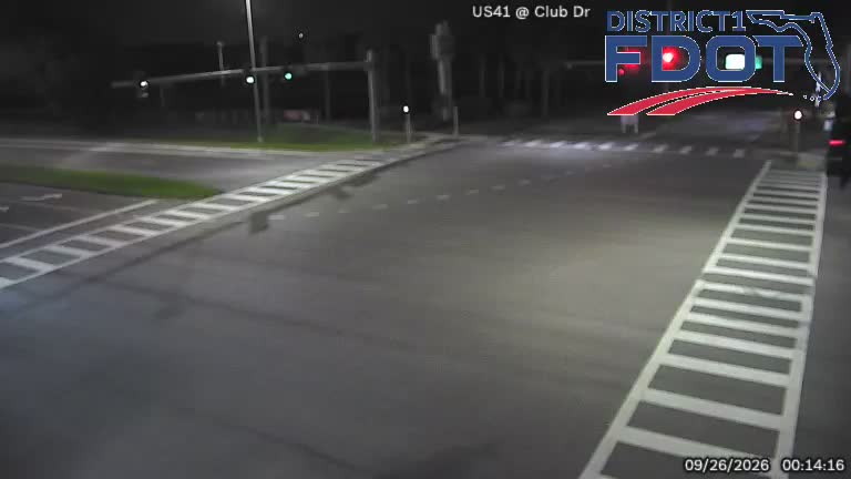 SA US41 @ Pelican Plaza/Club Dr 1070/891