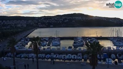 Koper: Webcam - Panorama of the marina and promenade from the Grand Hotel