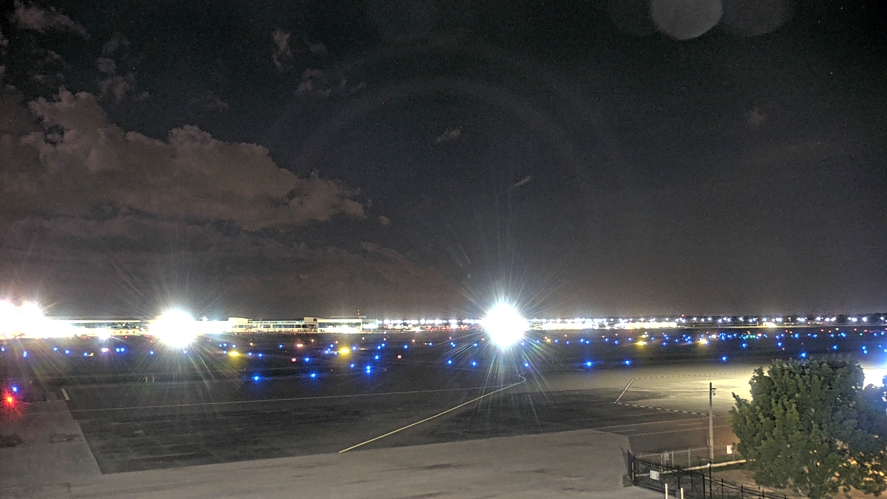 Southwest Florida International Airport (RSW) (#1)