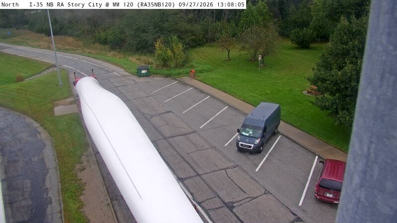 Rest Area: I-35 NB MM 120 near Story City