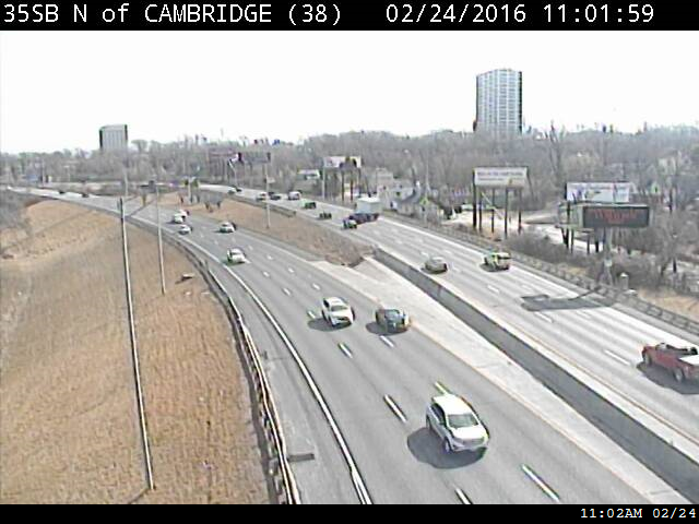 I-35 SB Before Cambridge Circle