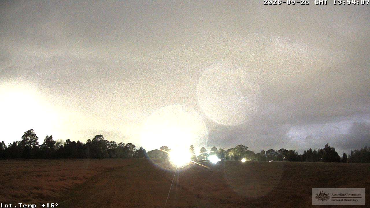 Camden Airport (135 deg)