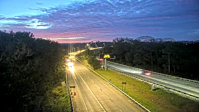 I-64 near I-264 (West Louisville)