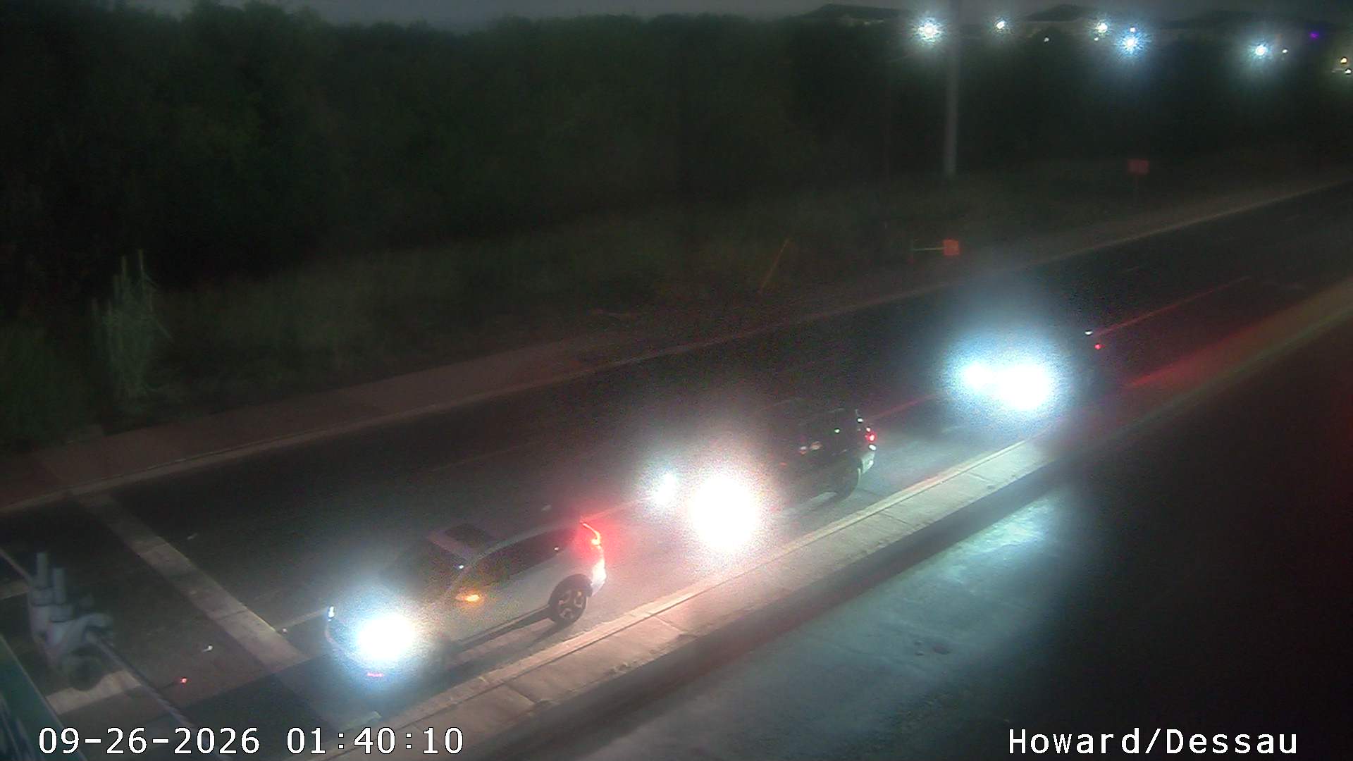 HOWARD LN / DESSAU RD