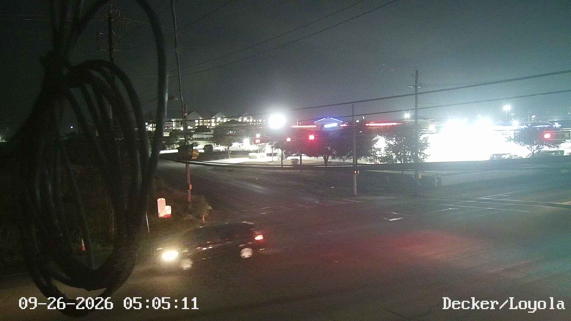 DECKER LN / LOYOLA LN