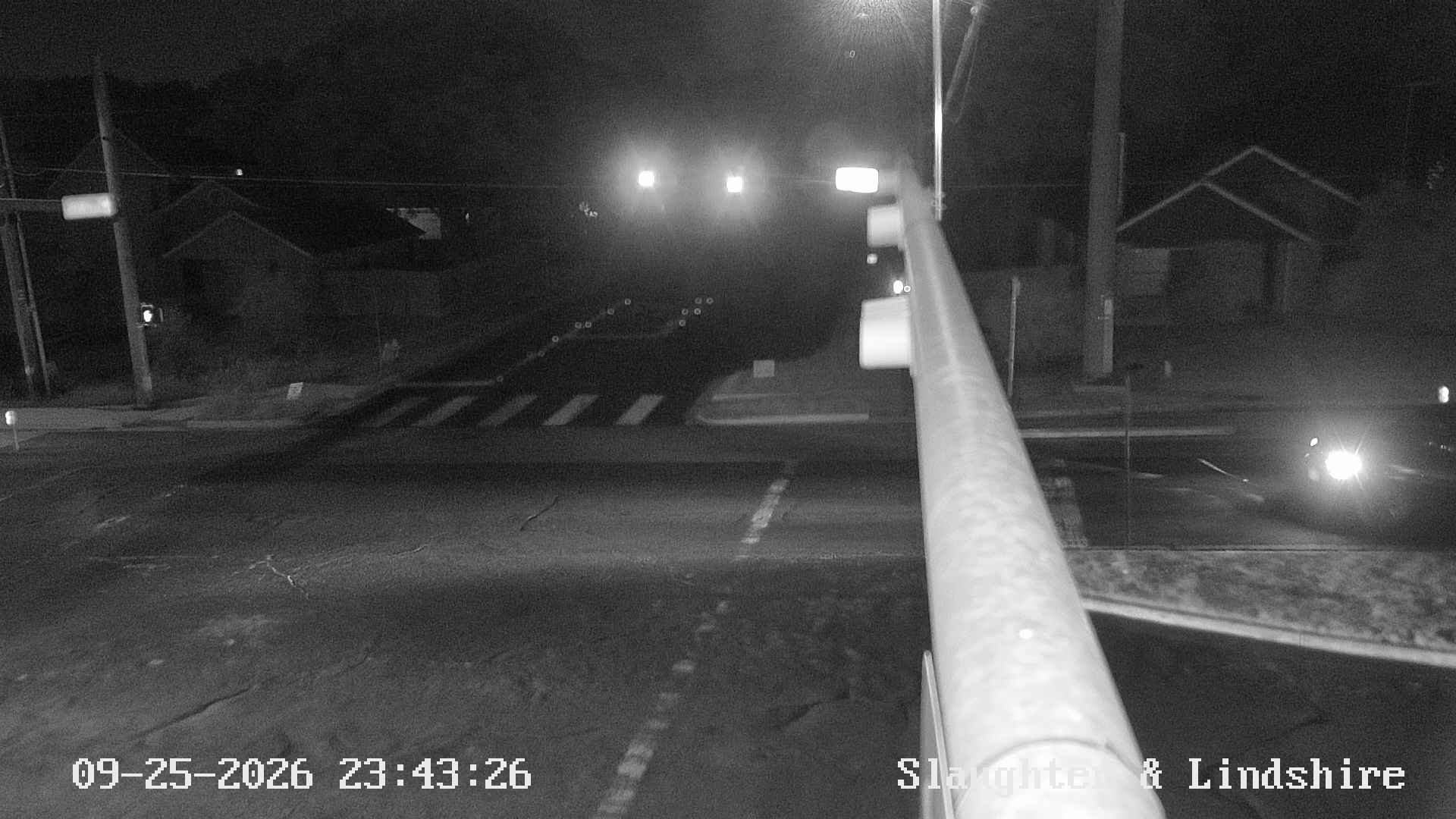 SLAUGHTER LN / LINDSHIRE LN