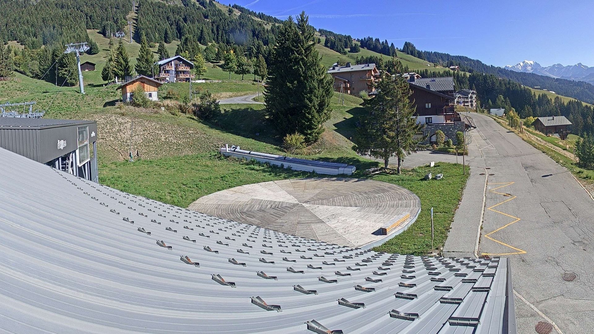Villard-sur-Doron › North: Bisanne 1500