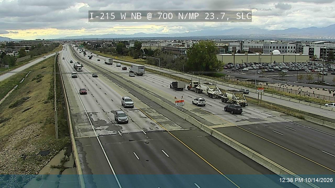 I-215 W NB @ 700 N / MP 23.7, SLC