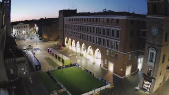 Ferrara - Piazza Trento e Trieste