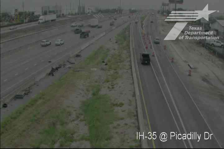 IH-35 @ Picadilly Dr