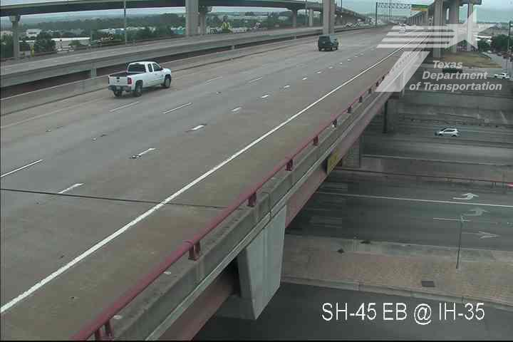 SH-45 EB @ IH-35