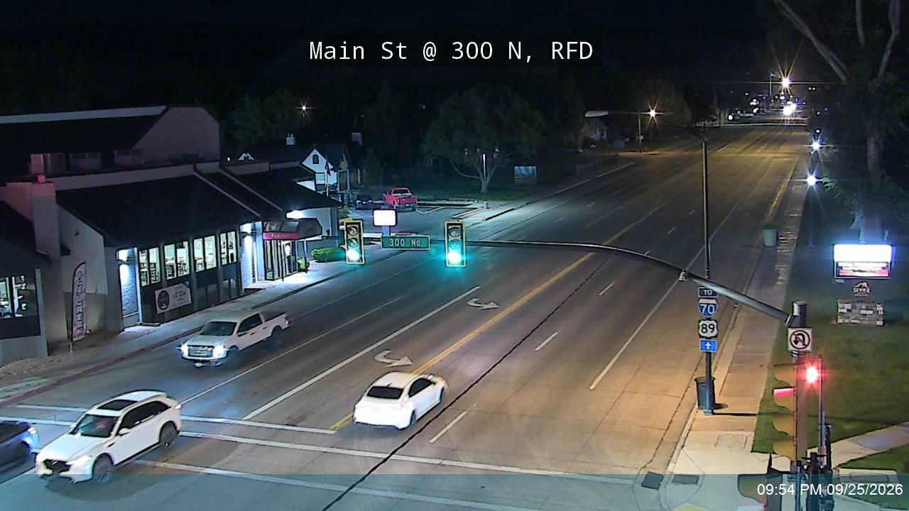 Main St / SR-120 @ 300 N / SR-118, RFD