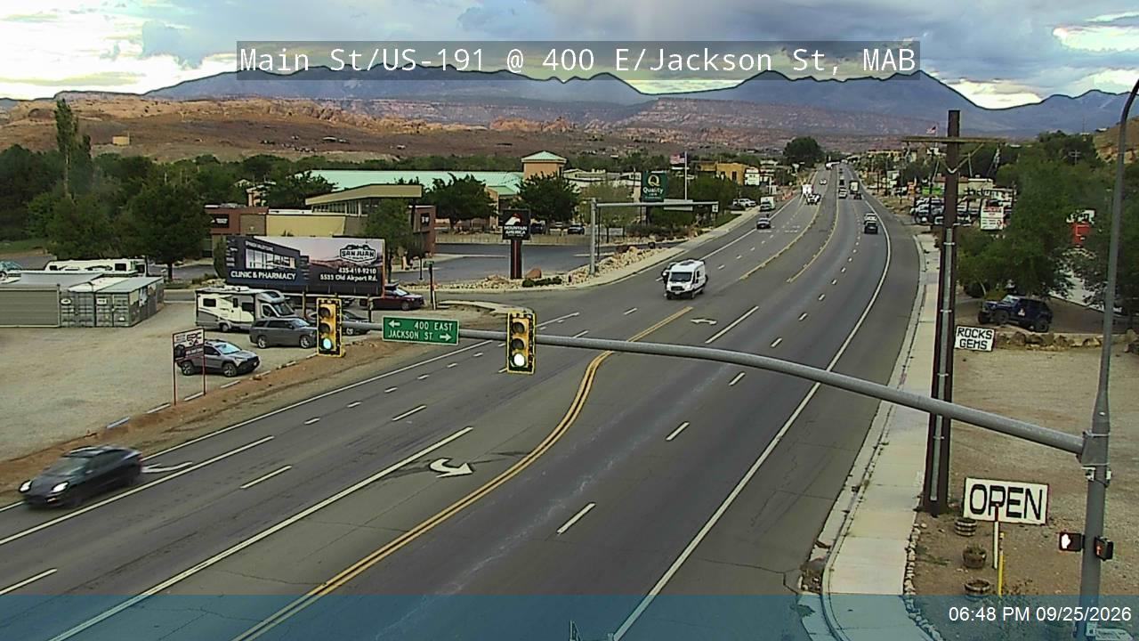 Main St / US-191 @ 400 E / Jackson St, MAB