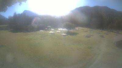 Klais: DAS KRANZBACH - Blick zum Badehaus