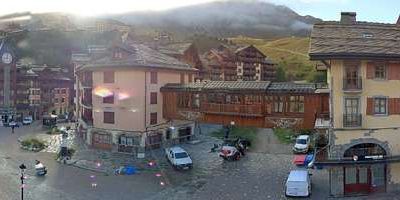 Bourg-Saint-Maurice › South-east: Les Arcs 2000