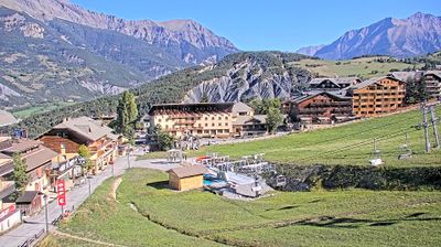 Enchastrayes: Barcelonnette-Panoramique HD