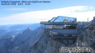 Grainau: Seilbahn Zugspitze - Blick zum Gipfel von Westen