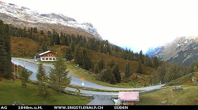 Innertkirchen › South: Hotel Engstlenalp - Engstlenalp - Schaukäserei Engstlenalp