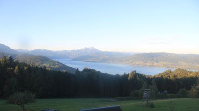 Weyregg am Attersee › South-west: Attersee - Salzkammergut