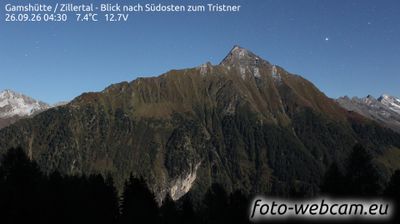 Gemeinde Finkenberg: Gamshütte - Zillertal - Blick nach Südosten zum Tristner