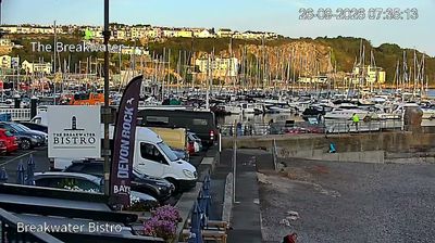 Brixham: Breakwater Beach