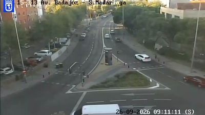 Madrid: San Pascual: AV BADAJOZ - SALVADOR MADARIAGA