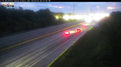 Blue Springs: I-70 E @ WEST OF WOODS CHAPEL