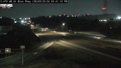 Lee's Summit: I-470 W @ BLUE PARKWAY