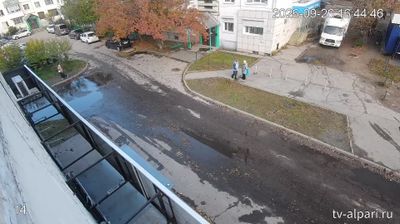 Шелеховское городское поселение: 4-й микрорайон: 4м-он 12дом во двор