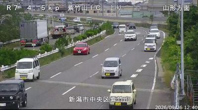 Higashi Ward › East: 紫竹山インター橋