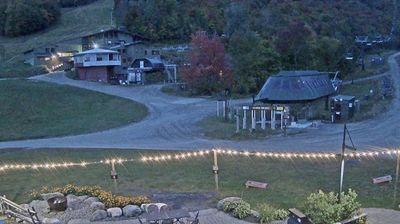 Warren › South-west: Valley House View