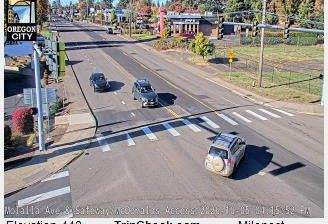 Oregon City: Clackamas Co - Molalla Ave at Safeway and McDonalds
