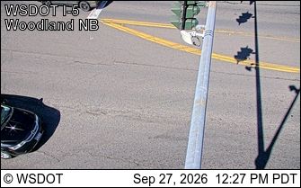 Woodland: I-5 at MP 21.20 - NB Signal