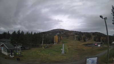 Pelkosenniemi: Eturinne