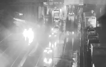 Guttenberg › North: Brooklyn-Queens Expressway