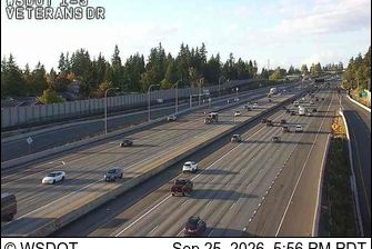 Kent: I-5 at MP 149.4: Veterans Dr