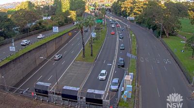 Sydney › South-east: Eastern Distributor