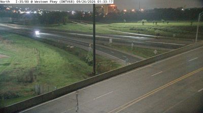 West Des Moines: DM - I-35/80 @ MM 123.5 (Westown Pkwy)