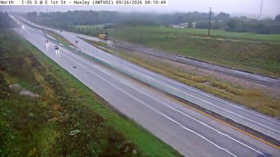 Huxley: AM - I-35 @ MM 104.3 (E 1st St )